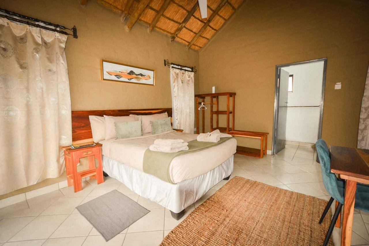 African Excursions Guest House Khwai Exterior foto